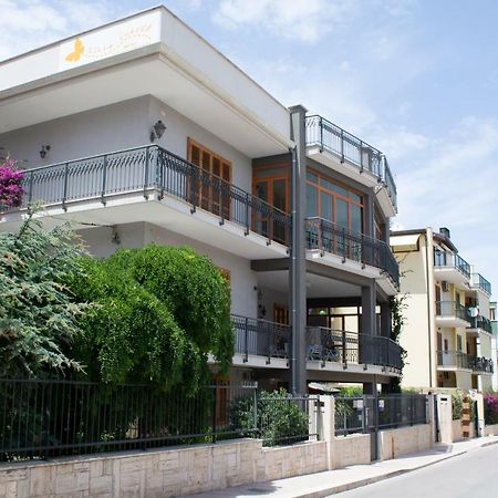 Villa Franca Mini Appartamenti Bisceglie Eksteriør bilde